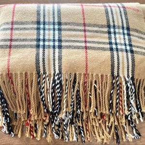 Beautiful Plaid Cape Knit HUGE Shawl